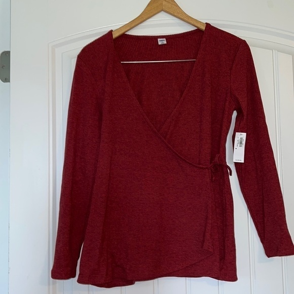 Old Navy Wrap Sweater top - Picture 1 of 7